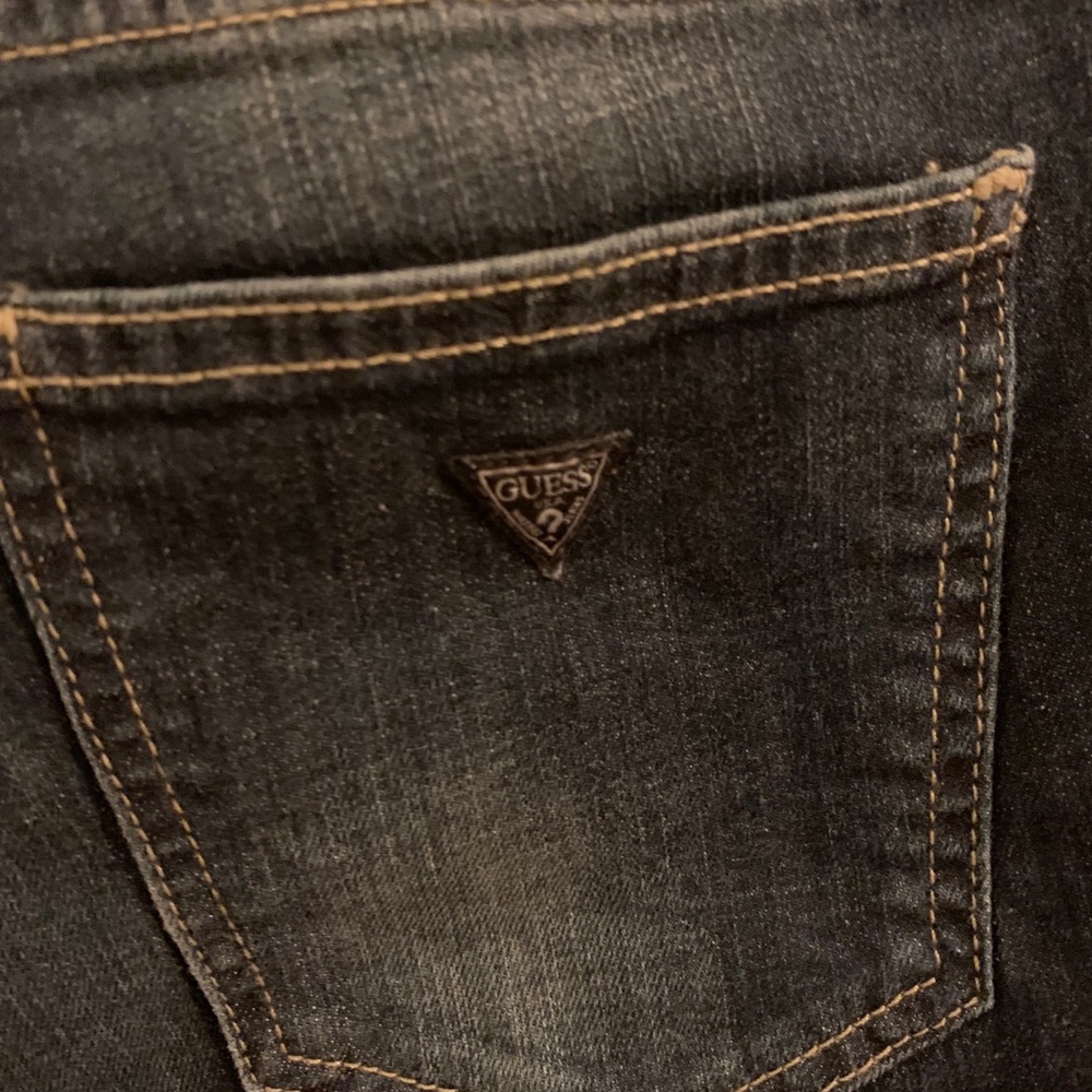 EUC GUESS Skinny Jeans size 27 - Picture 5 of 5